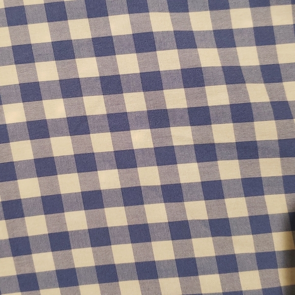 Button down - Picture 4 of 4